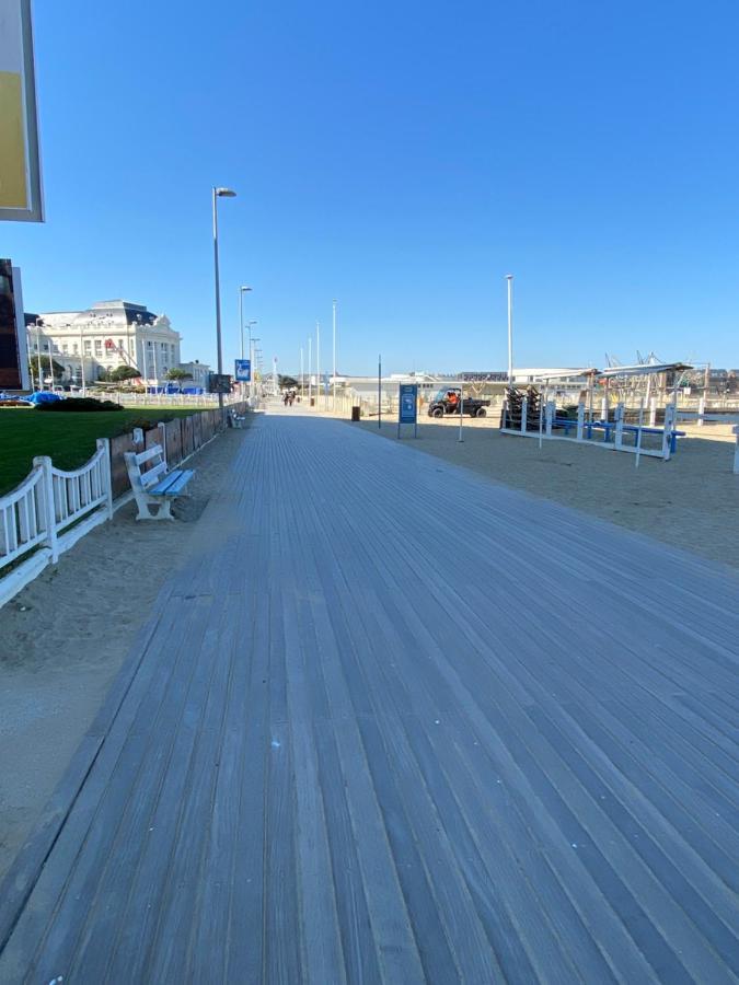 Le Petit Flaubert Apartment Trouville-sur-Mer Luaran gambar